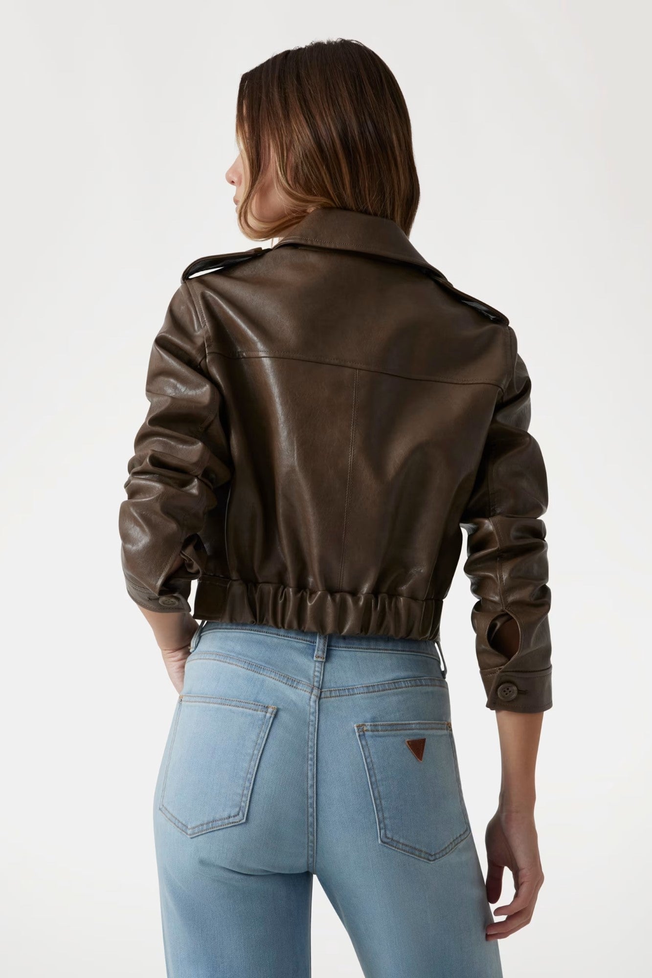 Geaca GUESS de Dama W5YL35WHGW0 – UnicBrands.ro