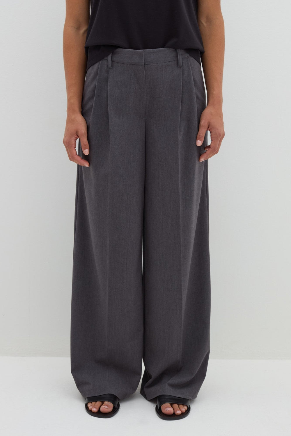 Pantaloni STEFANEL de dama evazati IMBRACAMINTE STEFANEL Gri 38 805113552805