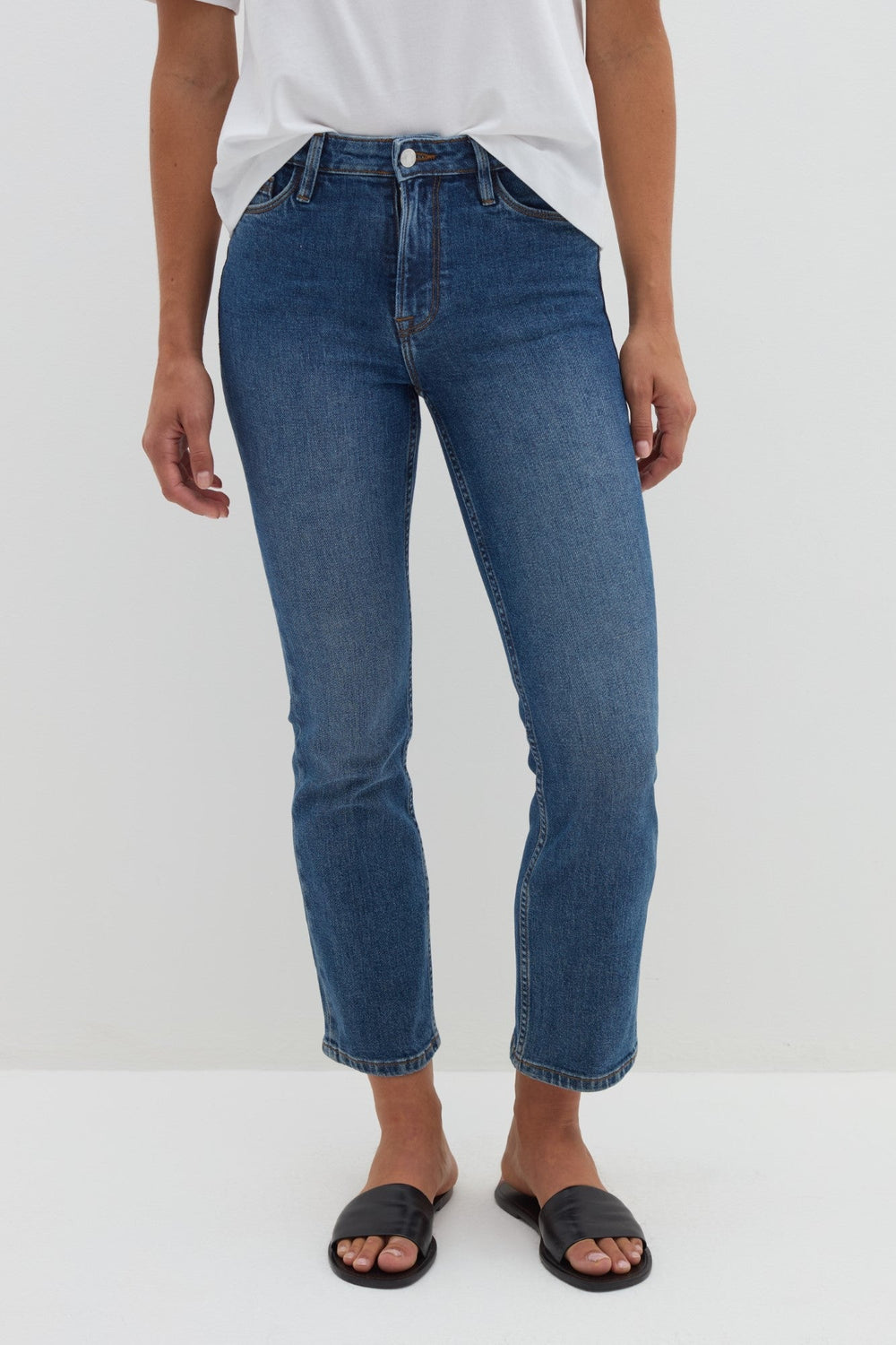 Pantaloni denim STEFANEL de dama croiala regular IMBRACAMINTE STEFANEL Albastru 38 805314515385