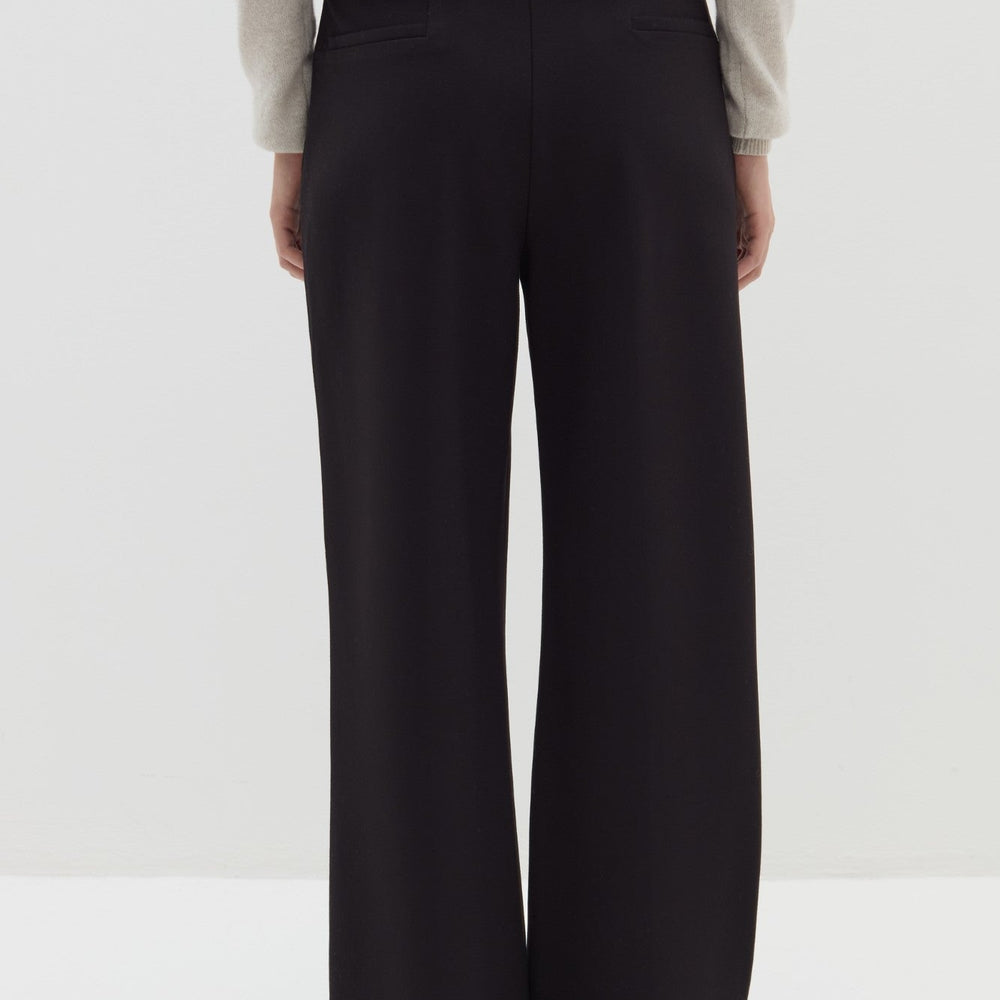 
                      
                        Pantaloni STEFANEL de Dama IMBRACAMINTE STEFANEL   
                      
                    