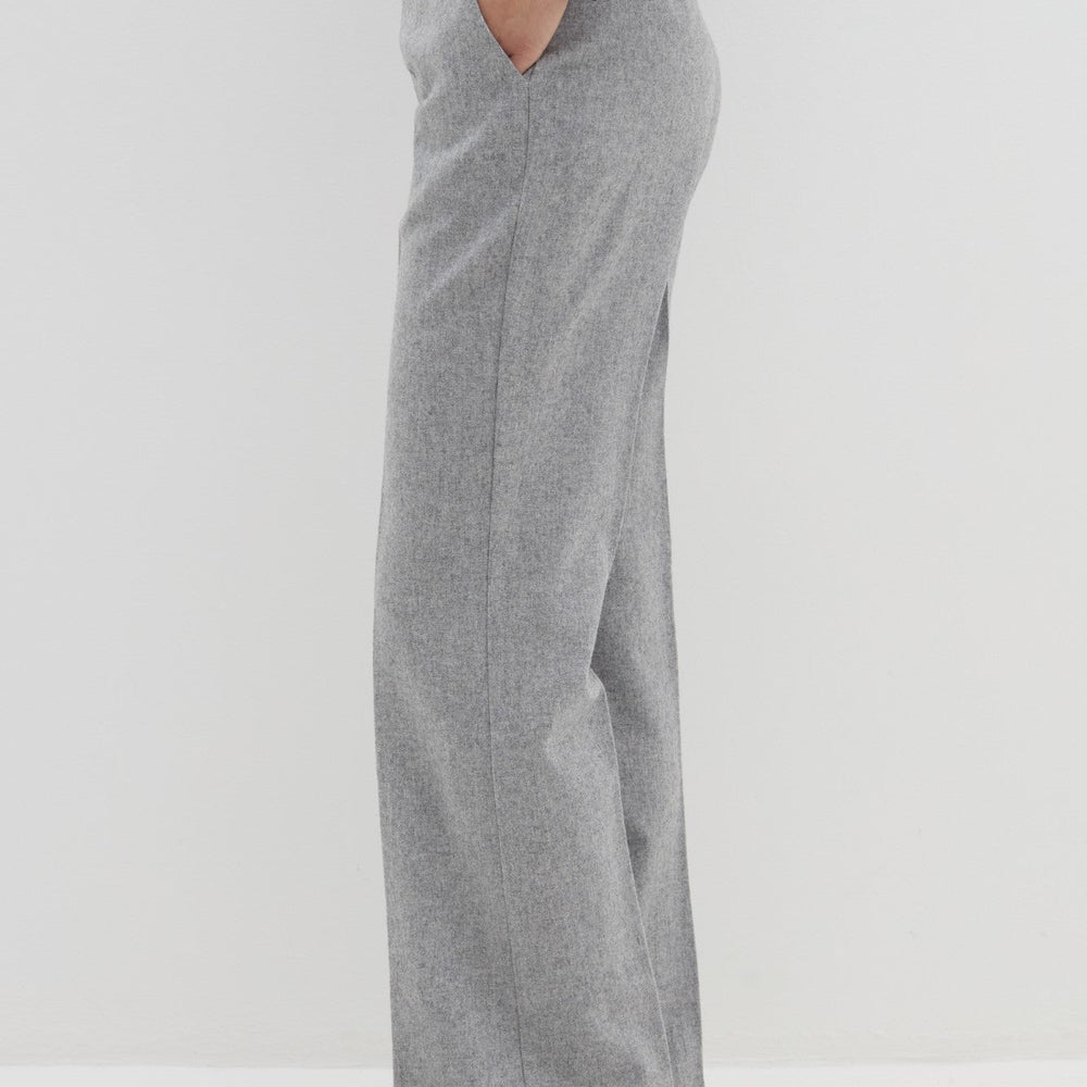 
                      
                        Pantaloni STEFANEL de Dama IMBRACAMINTE STEFANEL   
                      
                    