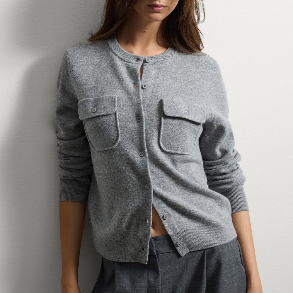 
                      
                        Cardigan STEFANEL de Dama IMBRACAMINTE STEFANEL Gri XS 805314562522
                      
                    