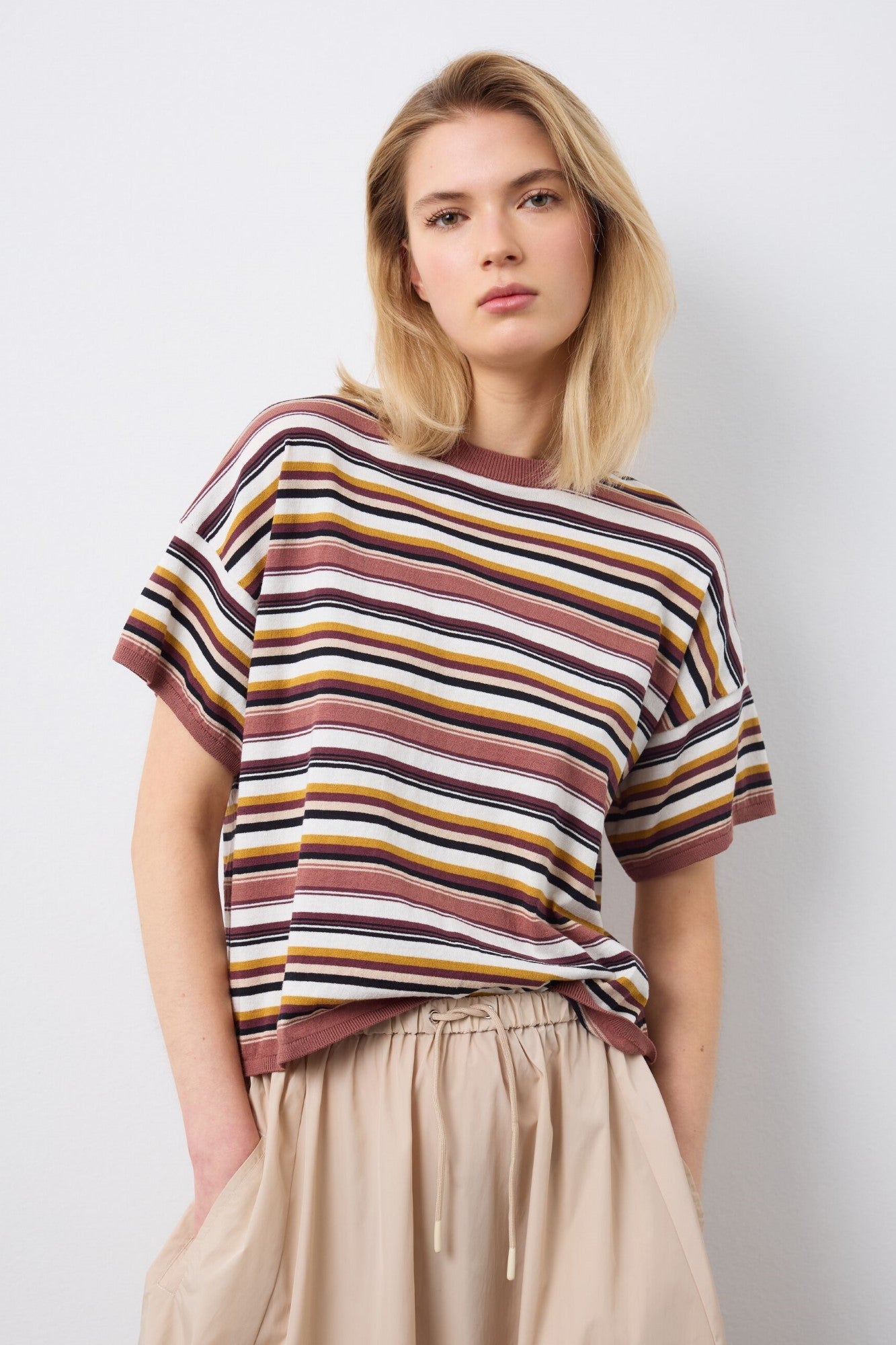 Tricou STEFANEL de dama IMBRACAMINTE STEFANEL Roz XS 8059521215570