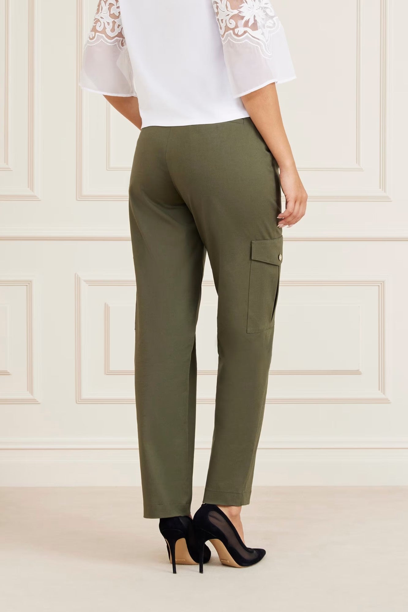 Pantaloni cargo dama MARCIANO by GUESS cu talie medie IMBRACAMINTE MARCIANO   