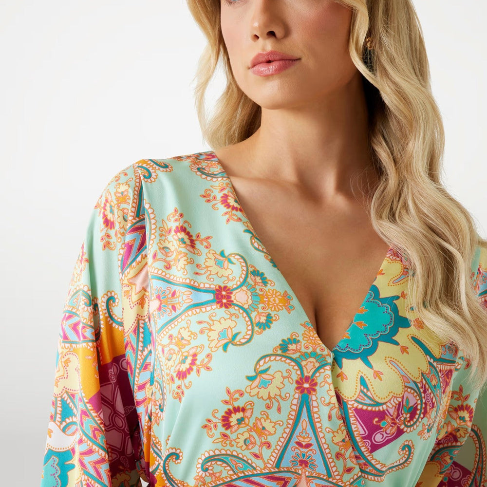 
                      
                        Rochie MARCIANO by GUESS de Dama IMBRACAMINTE MARCIANO
                      
                    