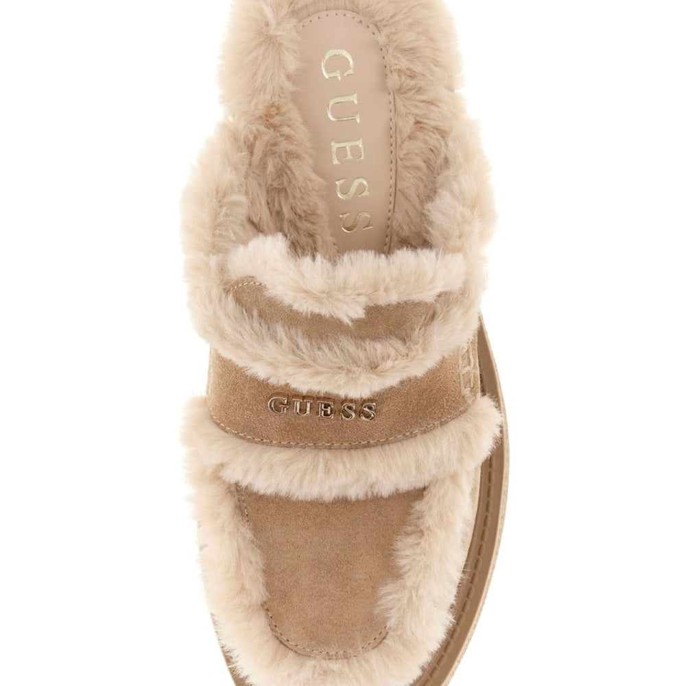 
                      
                        Pantofi Yaneta GUESS de Dama INCALTAMINTE GUESS
                      
                    