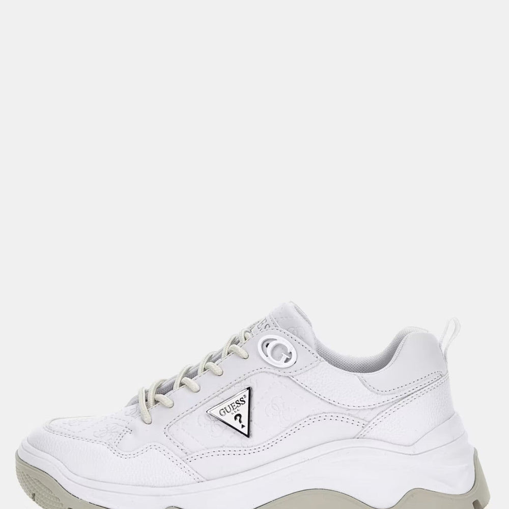 
                      
                        Pantofi sport GUESS cu siret si logo metalic INCALTAMINTE GUESS   
                      
                    