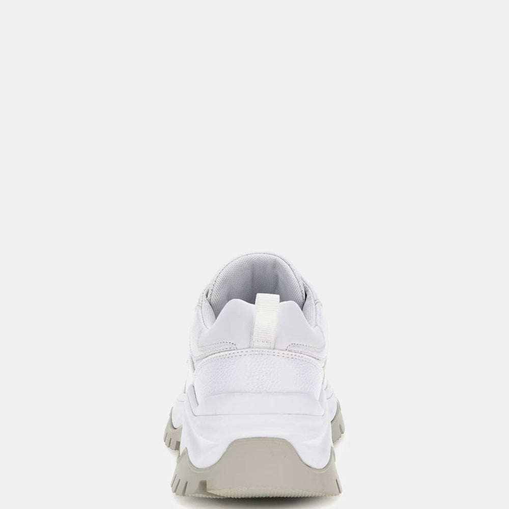 
                      
                        Pantofi sport GUESS cu siret si logo metalic INCALTAMINTE GUESS   
                      
                    