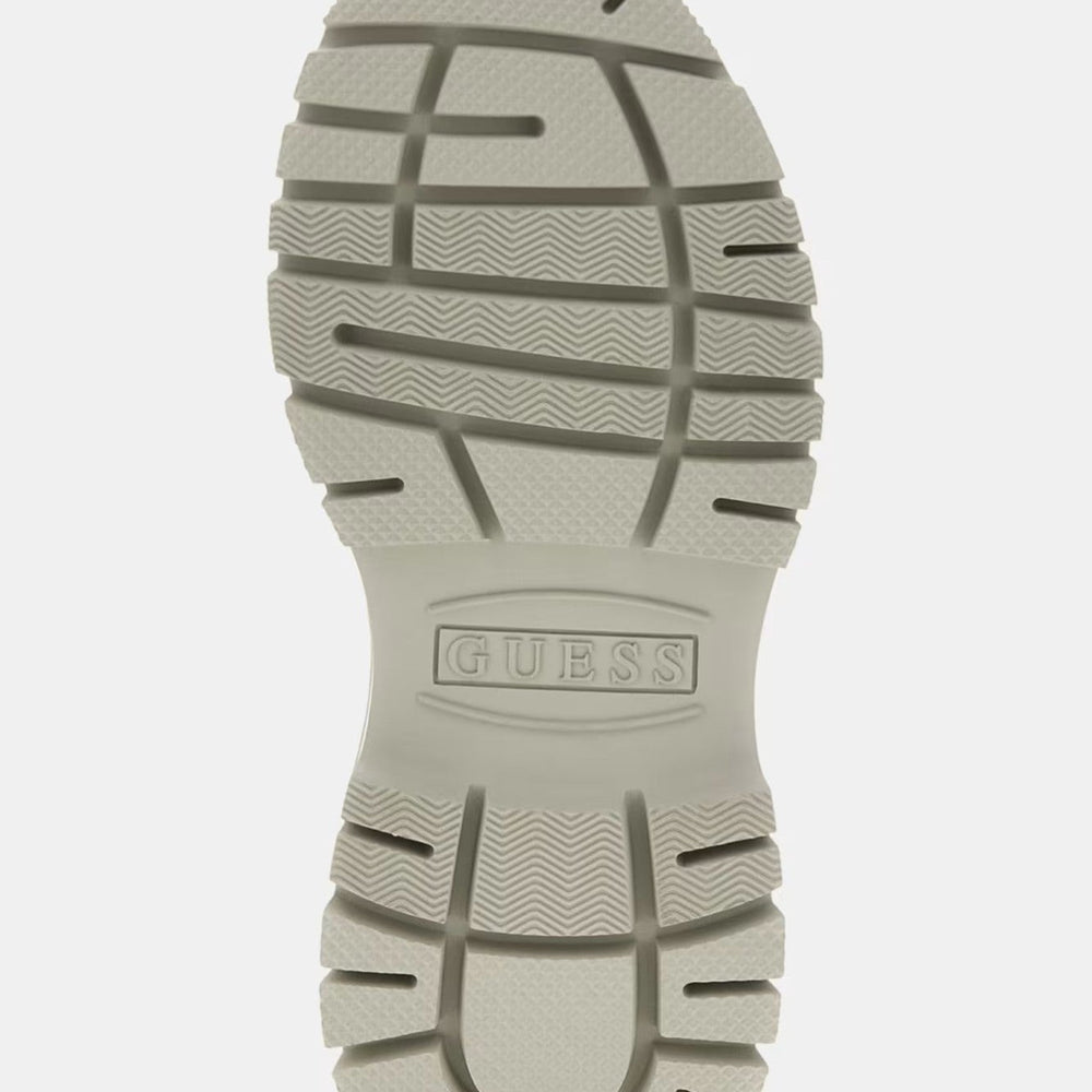 
                      
                        Pantofi sport GUESS cu siret si logo metalic INCALTAMINTE GUESS   
                      
                    