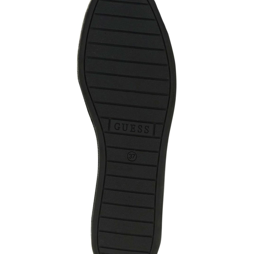 
                      
                        Pantofi GUESS de Dama INCALTAMINTE GUESS
                      
                    
