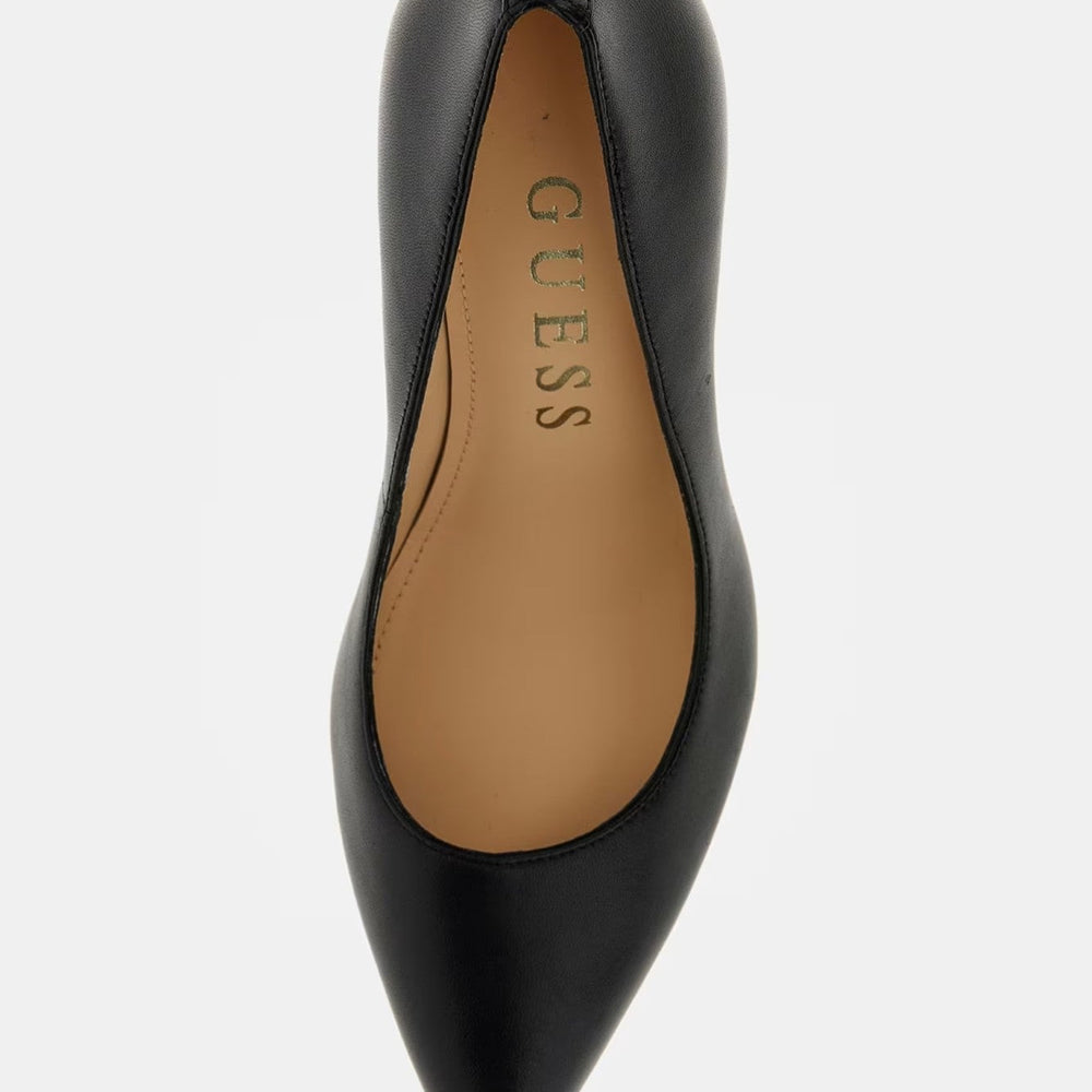 
                      
                        Pantofi GUESS de Dama INCALTAMINTE GUESS
                      
                    