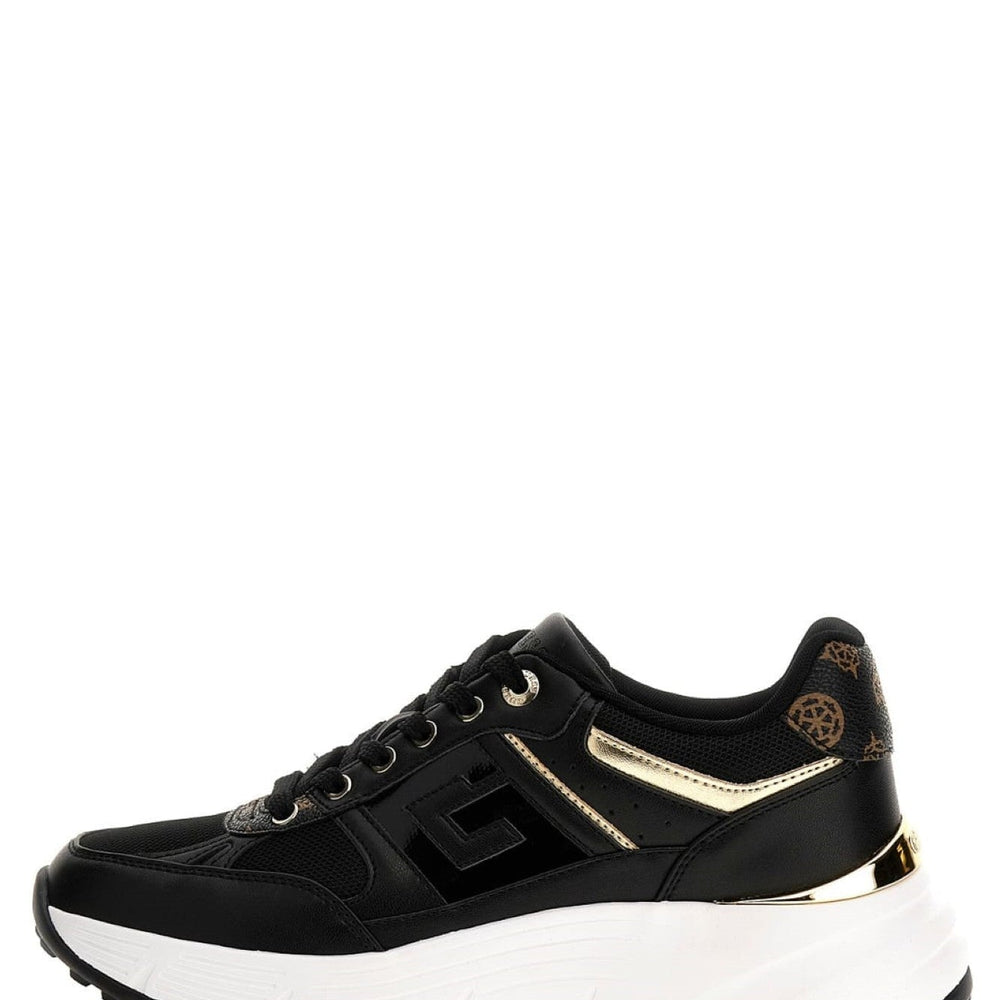 
                      
                        Pantofi Sport GUESS de Dama INCALTAMINTE GUESS
                      
                    