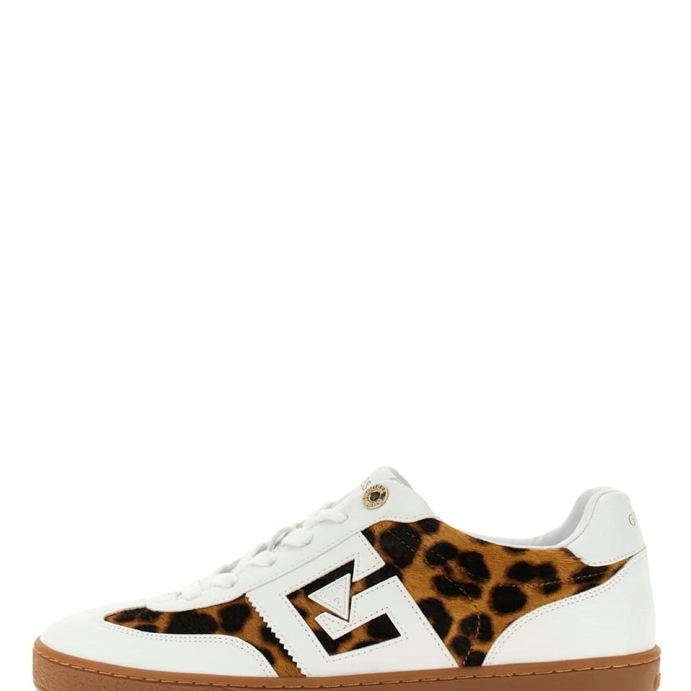 
                      
                        Pantofi Sport GUESS de Dama INCALTAMINTE GUESS
                      
                    