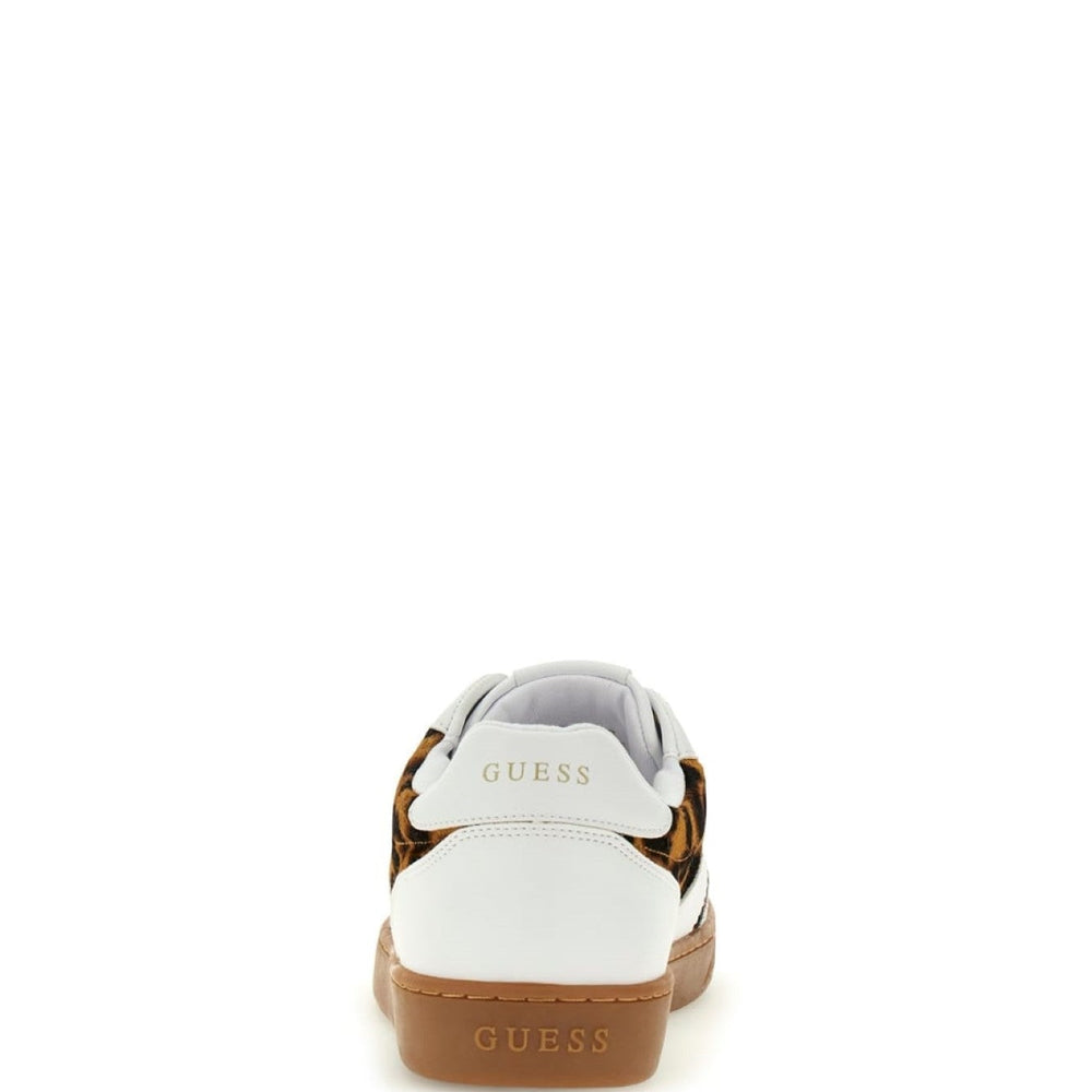 
                      
                        Pantofi Sport GUESS de Dama INCALTAMINTE GUESS
                      
                    