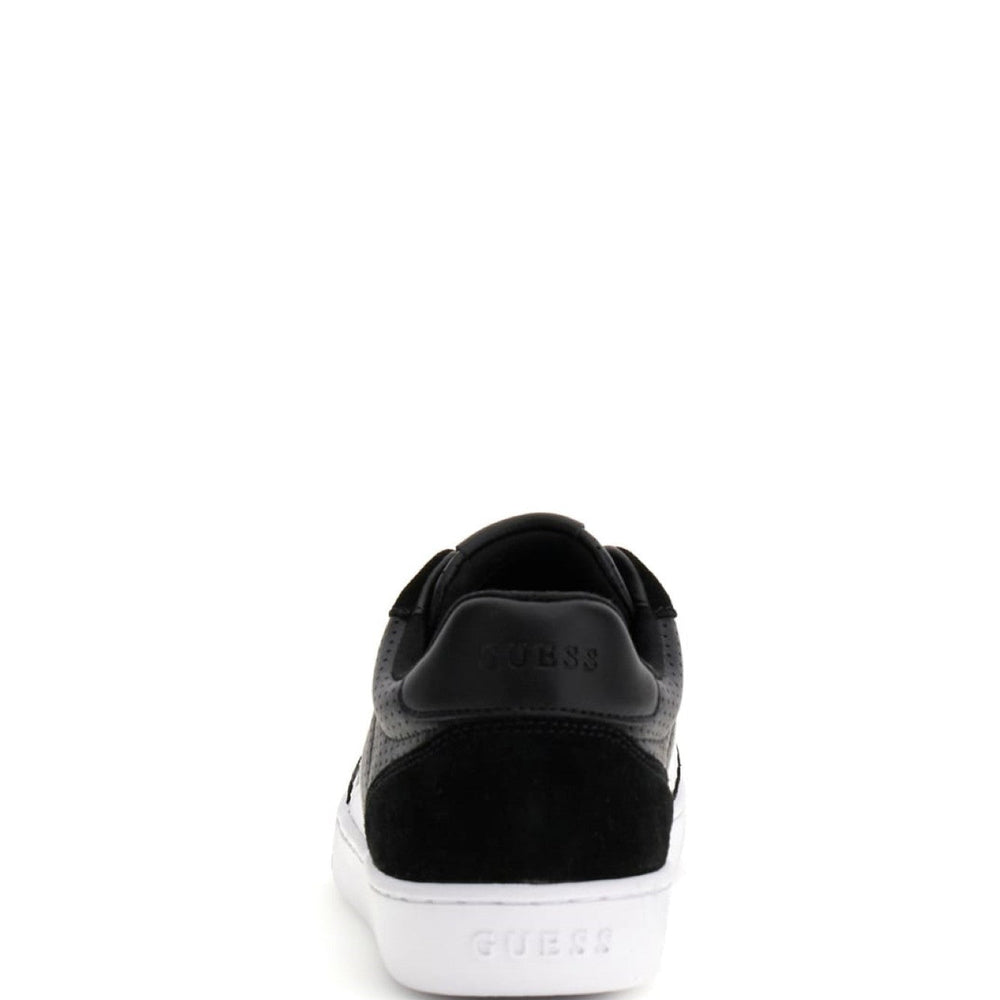 
                      
                        Pantofi Sport GUESS de Dama INCALTAMINTE GUESS
                      
                    