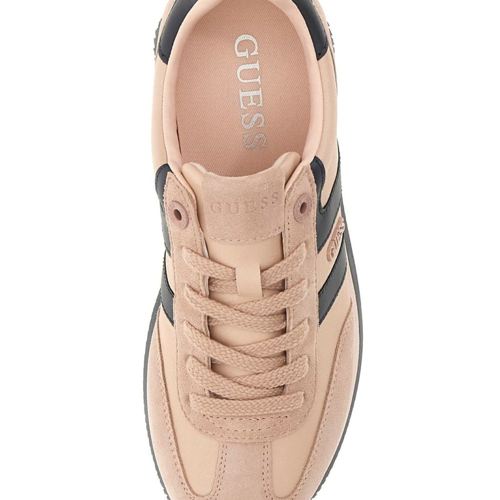 
                      
                        Pantofi Sport GUESS de Dama INCALTAMINTE GUESS
                      
                    