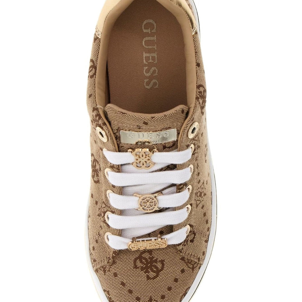 
                      
                        Pantofi Sport GUESS de Dama INCALTAMINTE GUESS
                      
                    