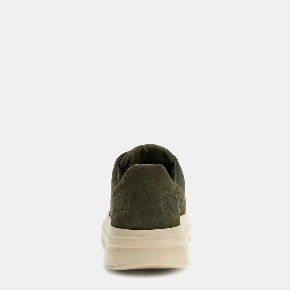 
                      
                        Pantofi GUESS de barbati din piele intoarsa INCALTAMINTE GUESS   
                      
                    