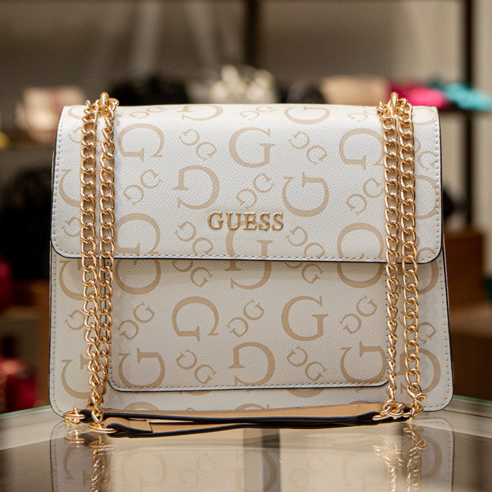
                      
                        Geanta GUESS de dama GENTI GUESS Alb ONE 190231899334
                      
                    