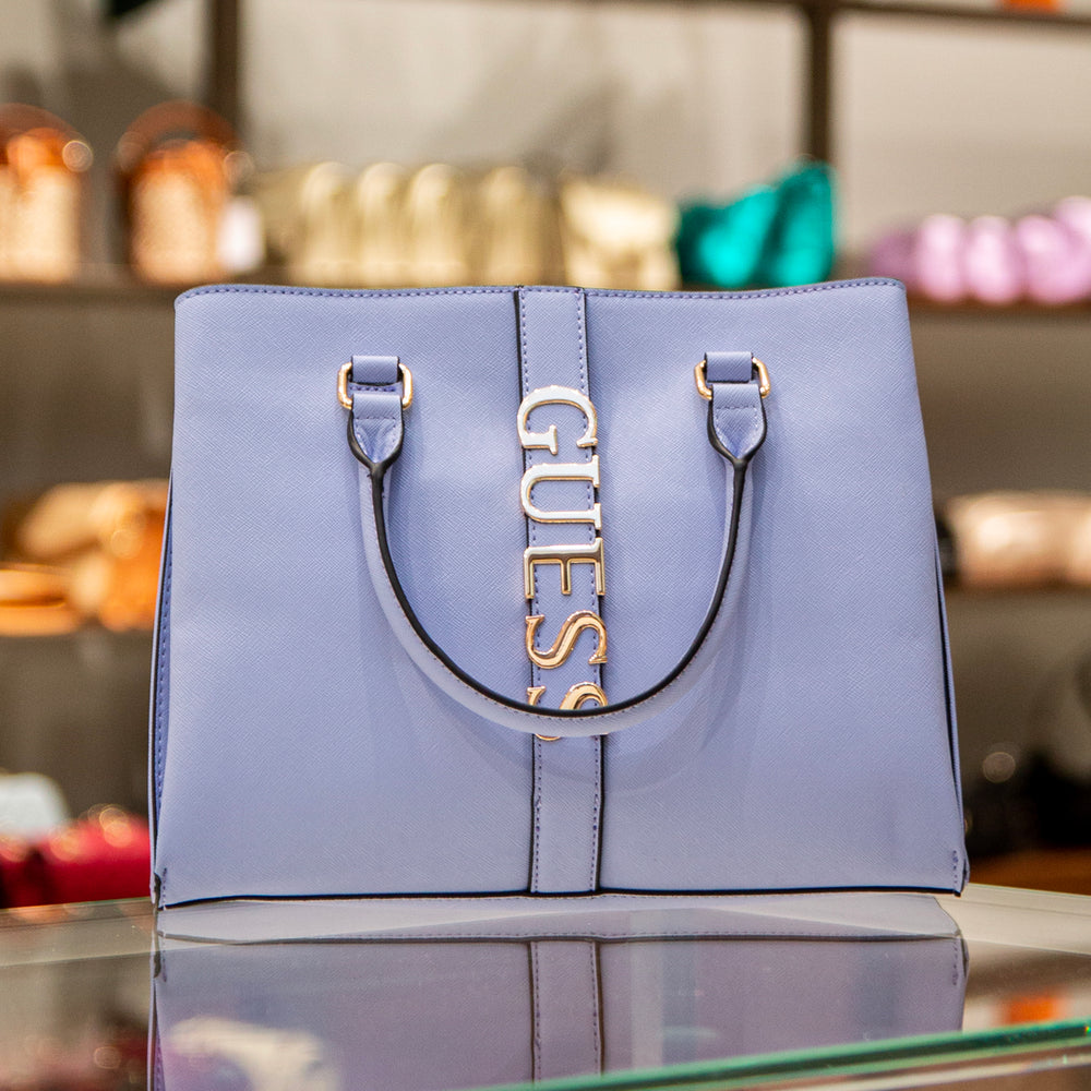 
                      
                        Geanta GUESS de Dama GENTI GUESS
                      
                    