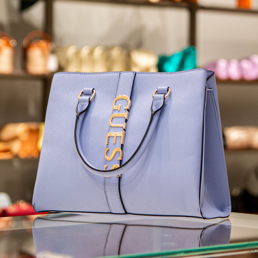 
                      
                        Geanta GUESS de Dama GENTI GUESS
                      
                    