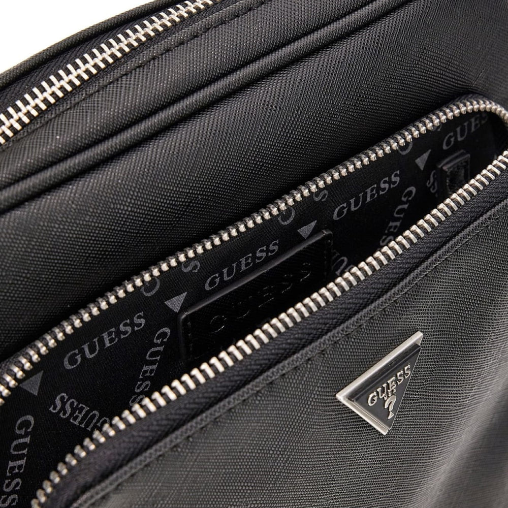 
                      
                        Borseta GUESS de Barbati ACCESORII SI GENTI GUESS
                      
                    