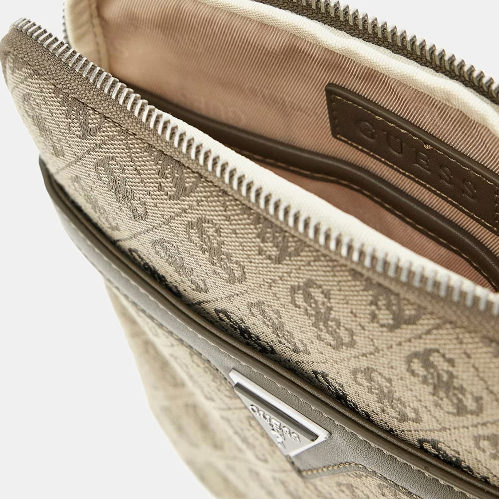 
                      
                        Geanta de umar GUESS curea reglabila ACCESORII GUESS   
                      
                    
