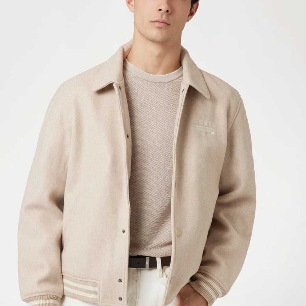 
                      
                        Geaca Bomber  GUESS de Barbati IMBRACAMINTE GUESS Bej XS 762540856703
                      
                    