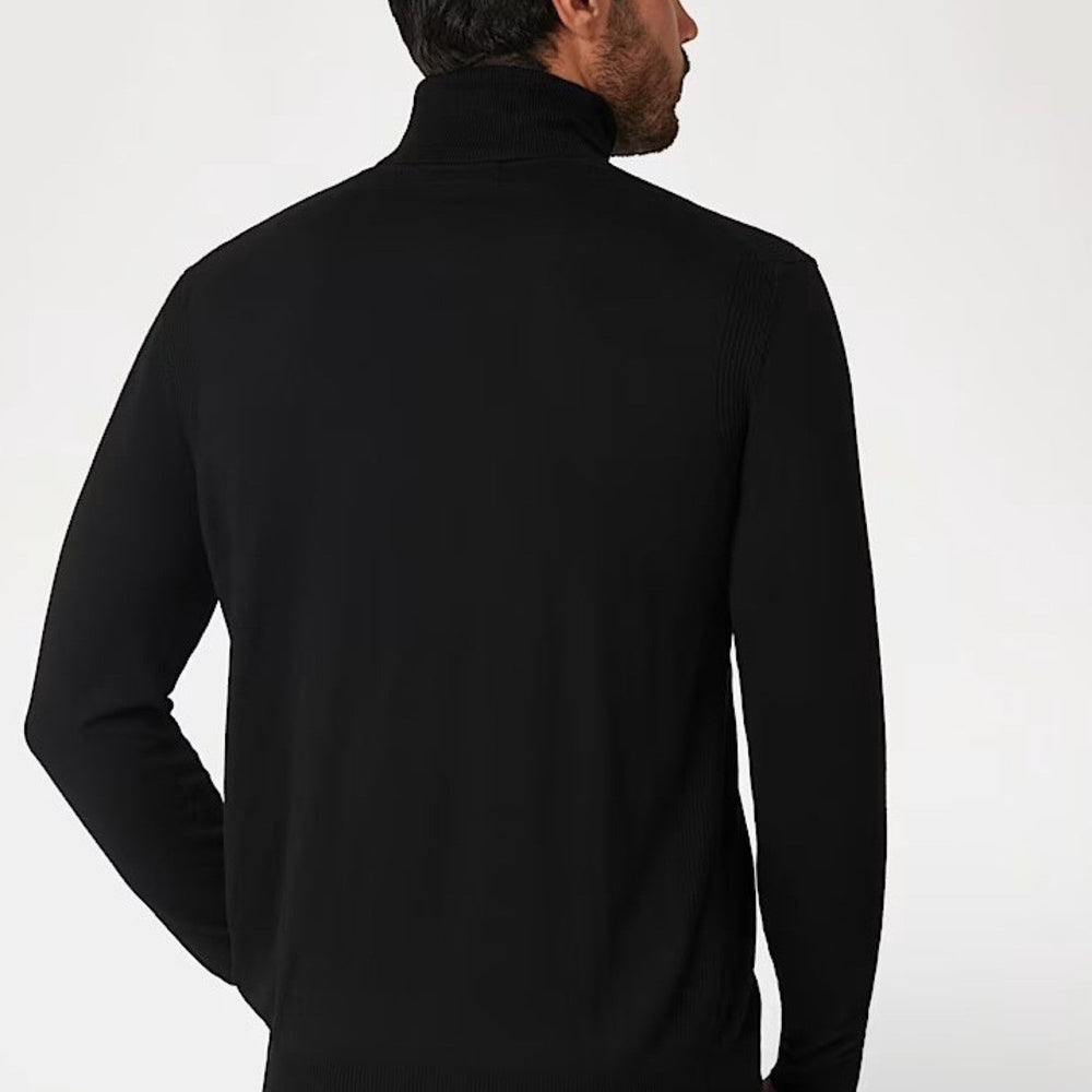 
                      
                        Pulover GUESS de barbati IMBRACAMINTE GUESS   
                      
                    