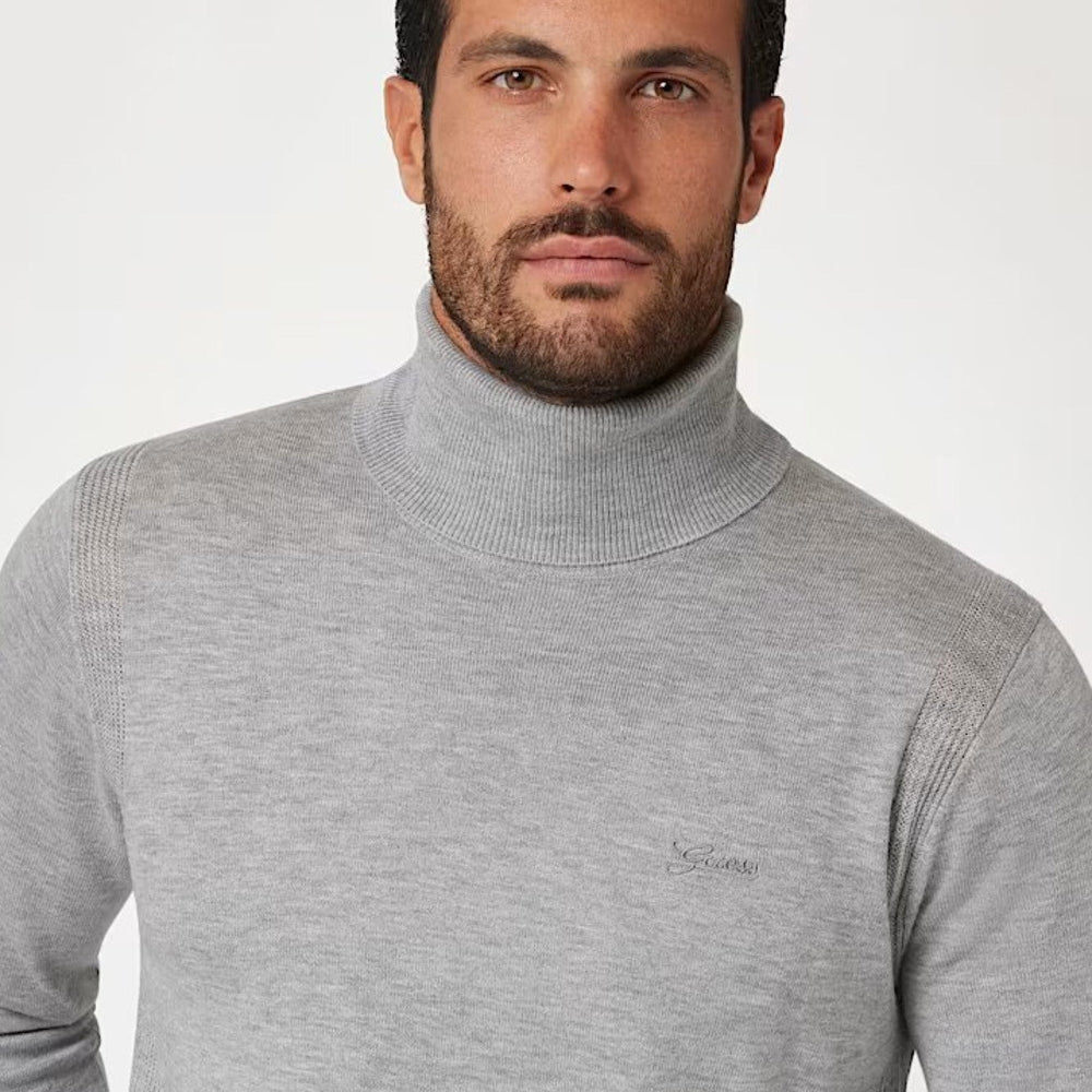 
                      
                        Pulover GUESS de barbati IMBRACAMINTE GUESS   
                      
                    