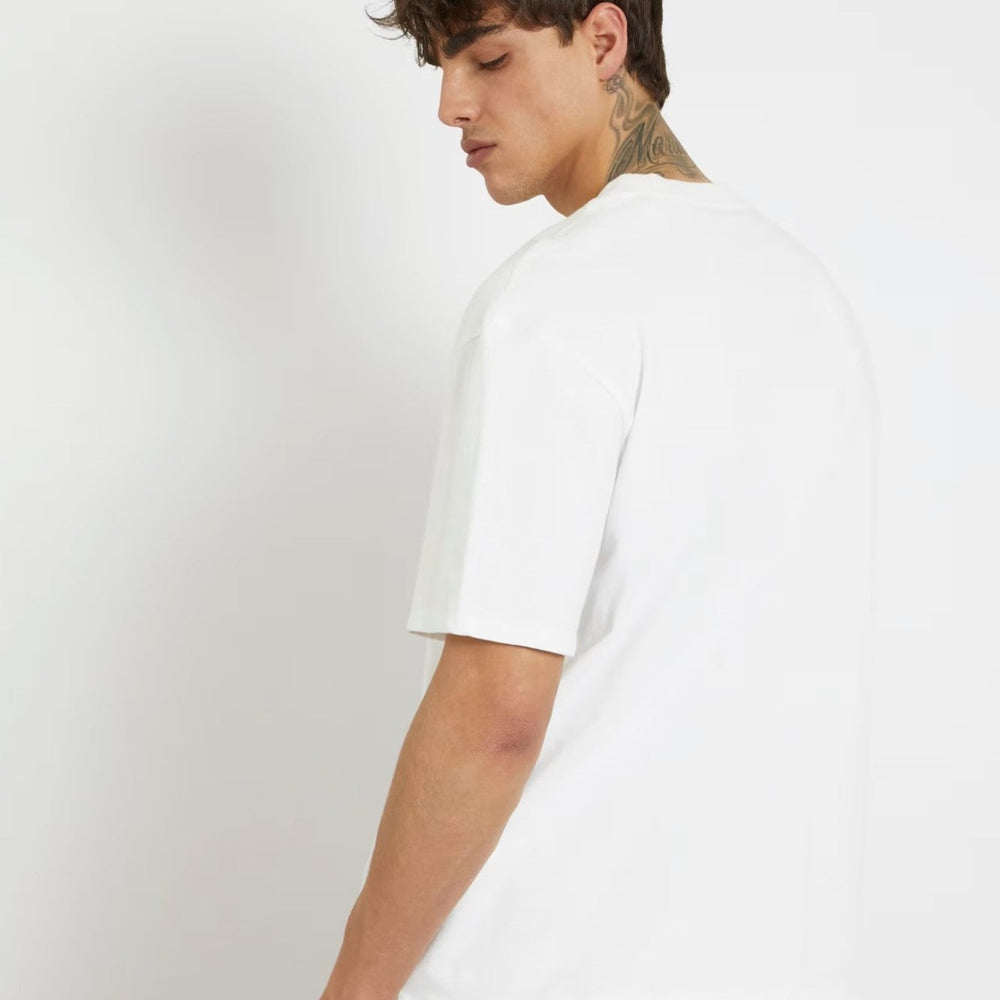 
                      
                        Tricou GUESS de barbati IMBRACAMINTE GUESS   
                      
                    
