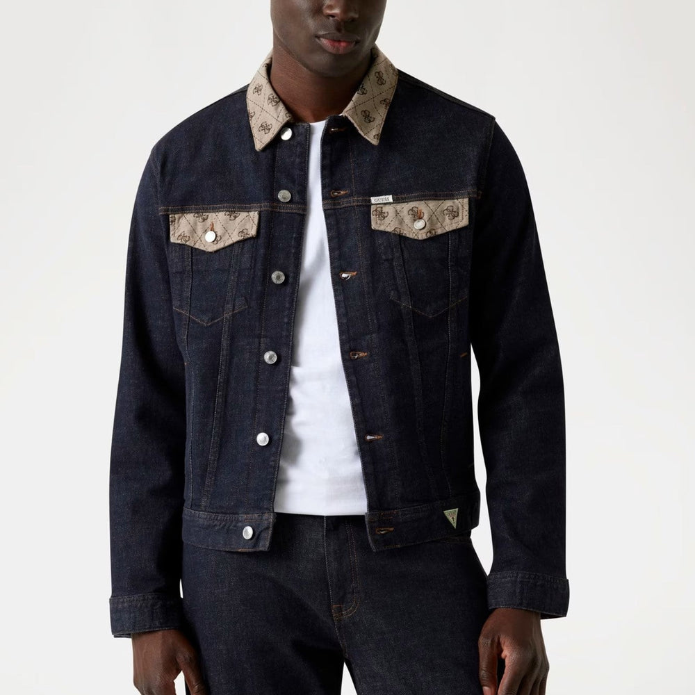 
                      
                        Geaca Guess din denim cu logo 4G IMBRACAMINTE GUESS
                      
                    