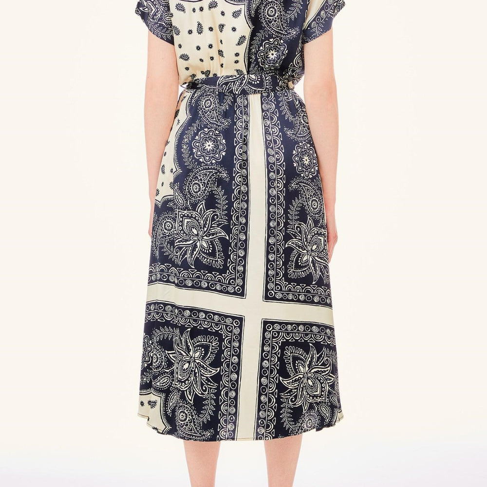 
                      
                        Rochie LIU JO de dama cu model IMBRACAMINTE LIU JO   
                      
                    