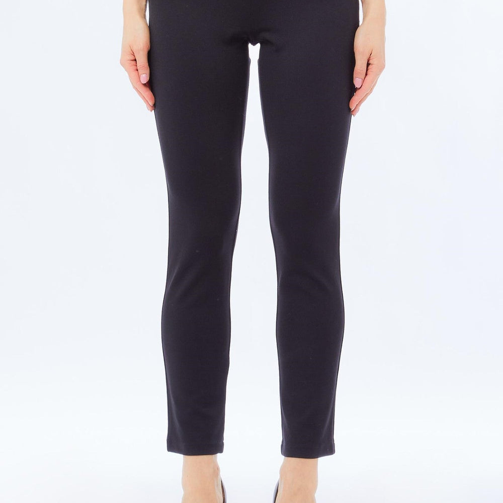 
                      
                        Pantaloni LIU JO de Dama IMBRACAMINTE LIU JO Negru 38 805952441454
                      
                    