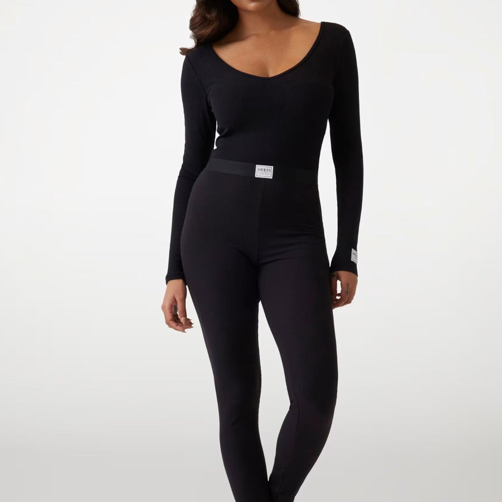 
                      
                        Colanti GUESS de Dama IMBRACAMINTE GUESS
                      
                    