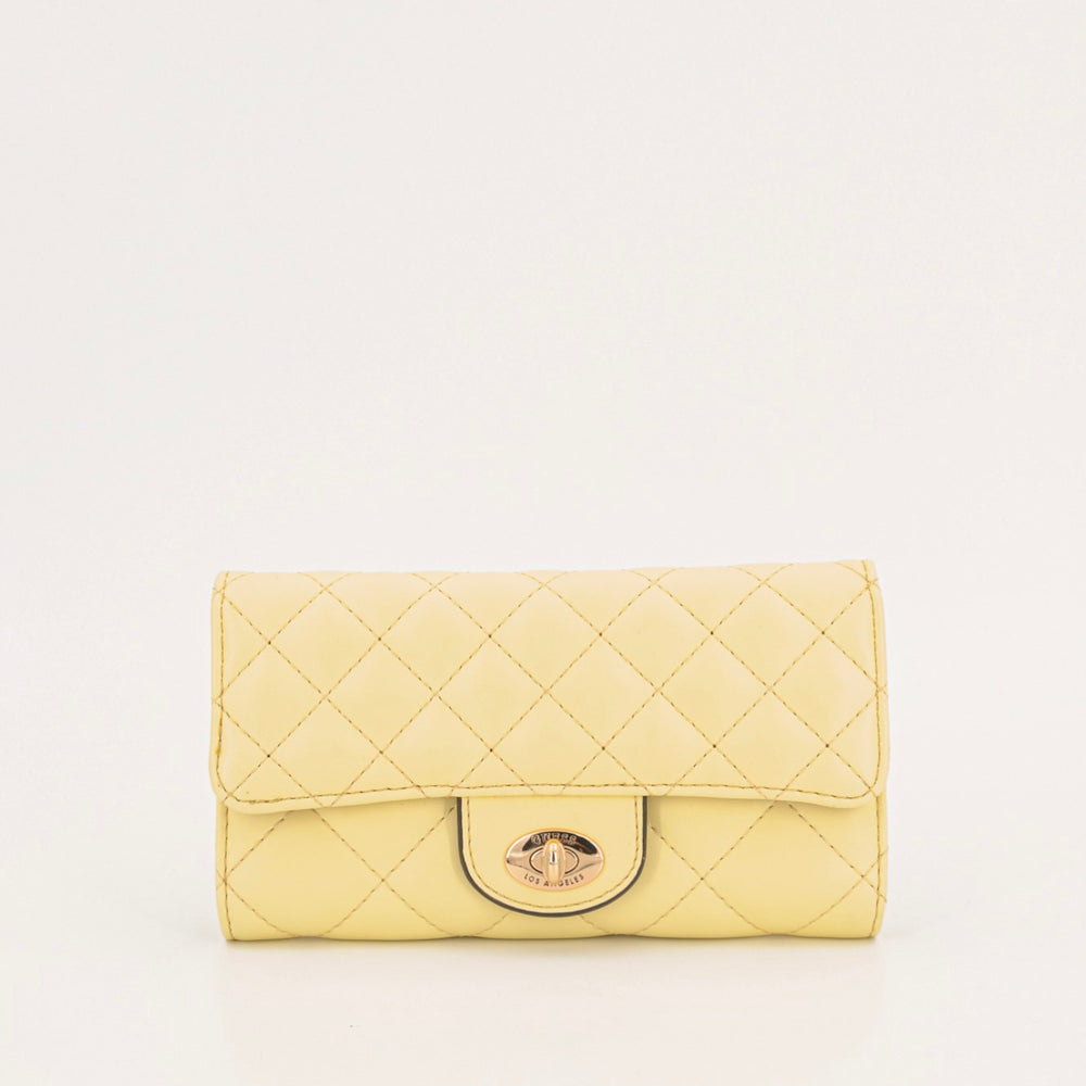 
                      
                        Portofel GUESS de dama ACCESORII GUESS   
                      
                    