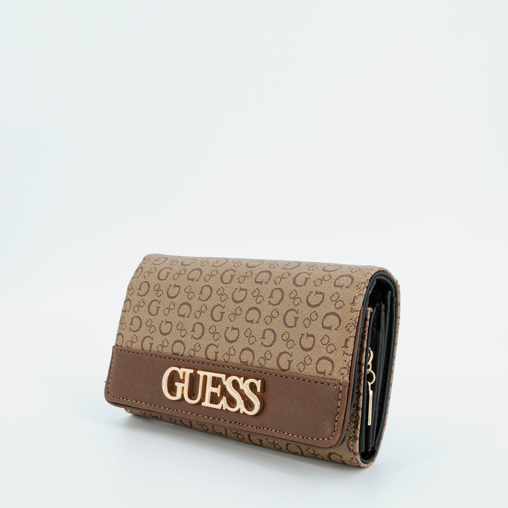 
                      
                        Portofel Dama GUESS de dimensiuni mari ACCESORII GUESS   
                      
                    