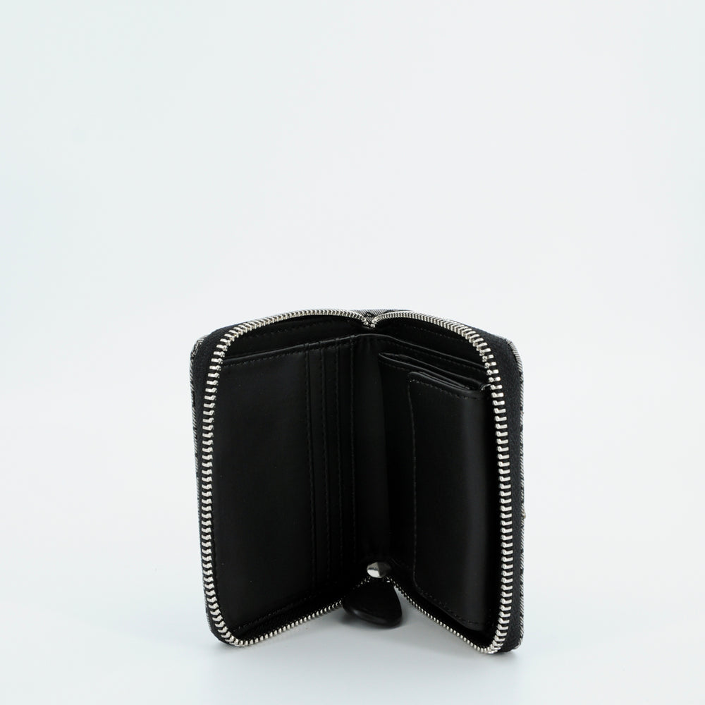 
                      
                        Portofel Dama GUESS cu logo metalic ACCESORII GUESS   
                      
                    