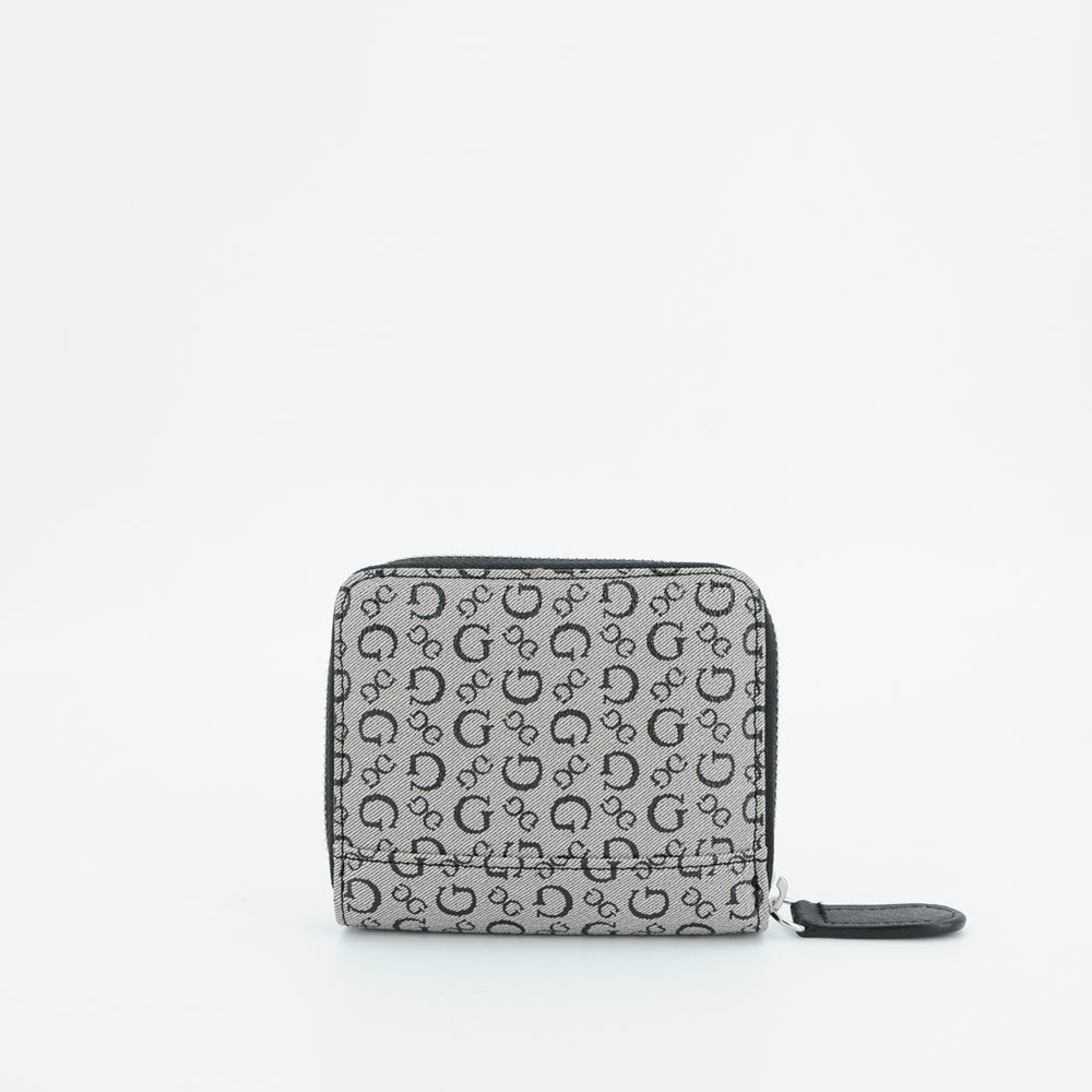 
                      
                        Portofel Dama GUESS cu logo metalic ACCESORII GUESS   
                      
                    