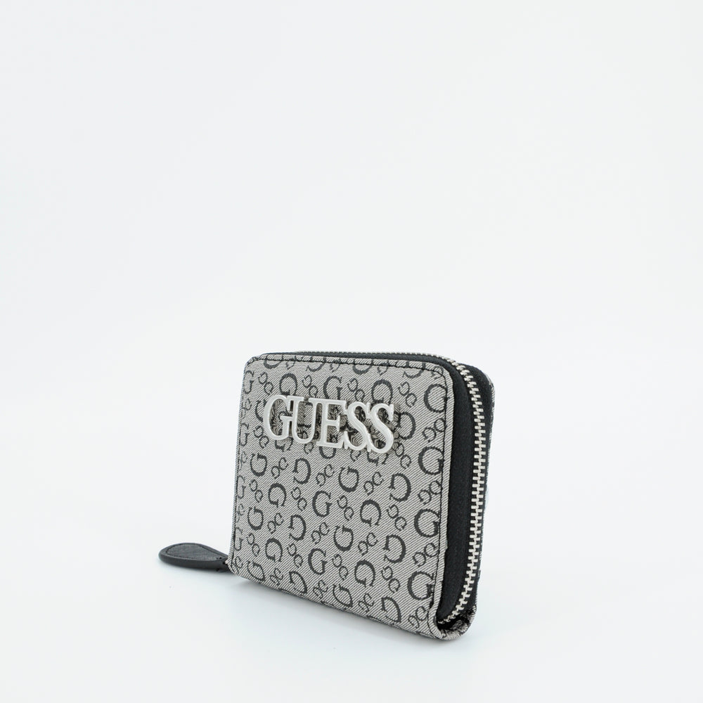 
                      
                        Portofel Dama GUESS cu logo metalic ACCESORII GUESS   
                      
                    