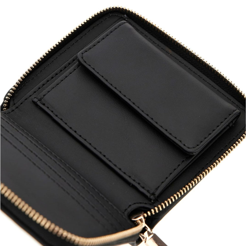 
                      
                        Portofel Guess Talent Saffiano model mini ACCESORII GUESS
                      
                    
