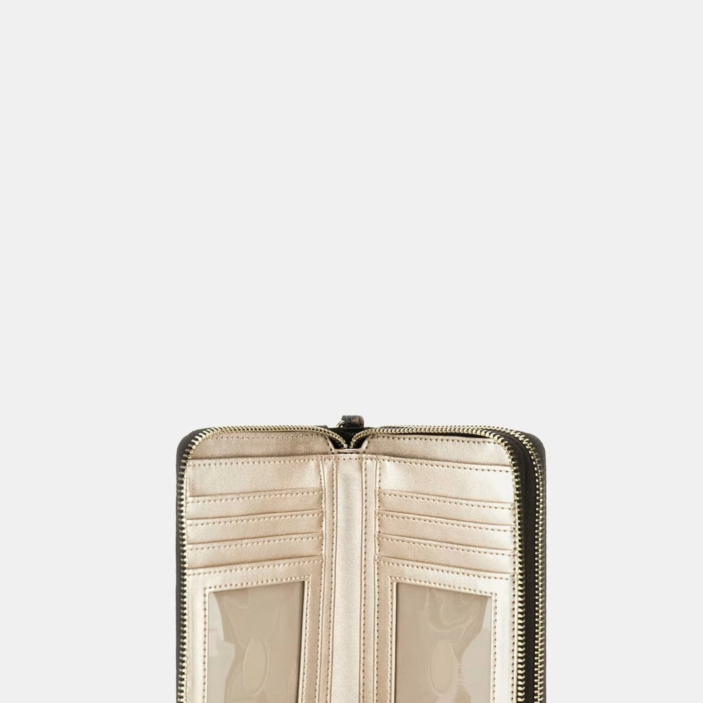 
                      
                        Portofel Dama GUESS cu fermoar si logo print PORTOFELE GUESS   
                      
                    