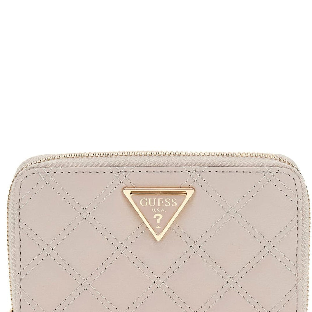 
                      
                        Portofel Guess Giully model compact cu aspect matlasat ACCESORII GUESS Bej ONE 190231960096
                      
                    