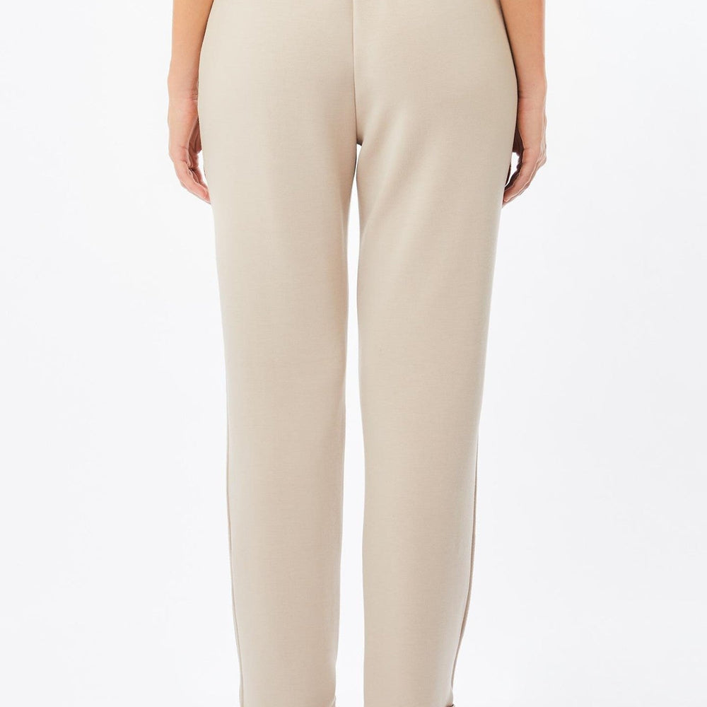 
                      
                        Pantaloni LIU JO de Dama IMBRACAMINTE LIU JO
                      
                    