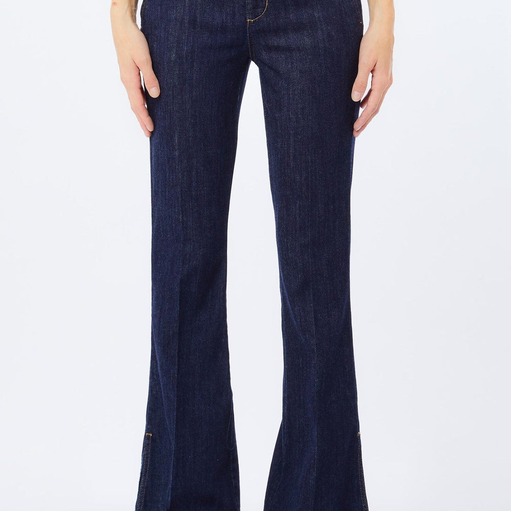 
                      
                        Pantaloni Denim LIU JO de Dama IMBRACAMINTE LIU JO Albastru 24 805952411951
                      
                    