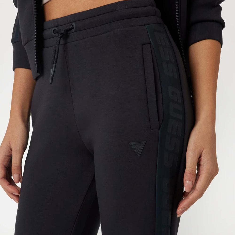 
                      
                        Pantaloni Sport GUESS de Dama IMBRACAMINTE GUESS   
                      
                    