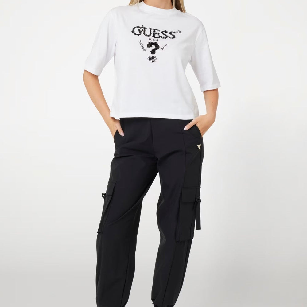 
                      
                        Tricou cu Paiete GUESS de Dama IMBRACAMINTE GUESS
                      
                    