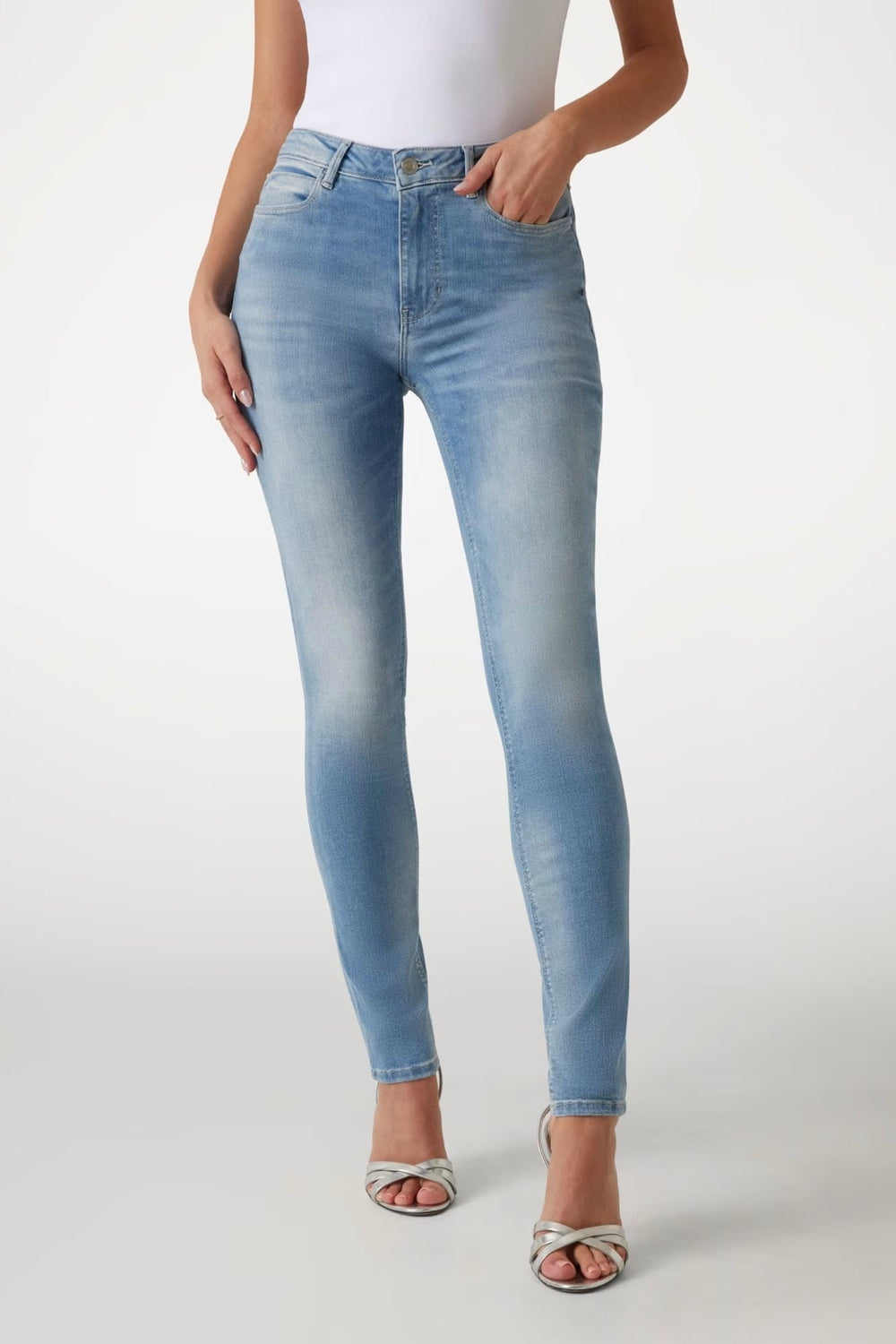 Pantaloni Denim GUESS de Dama IMBRACAMINTE GUESS Albastru 24 762182626936