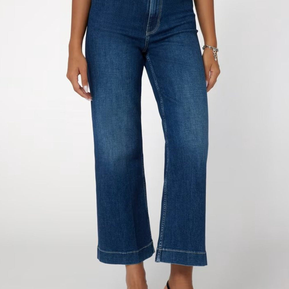 
                      
                        Pantaloni Denim GUESS de Dama IMBRACAMINTE GUESS Albastru 24 762540827229
                      
                    