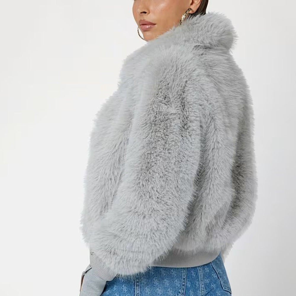 
                      
                        Geaca Bomber GUESS din Blana Artificiala IMBRACAMINTE GUESS   
                      
                    
